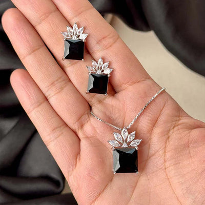 Elegant Fancy Gold Plated Necklace Sets for Girls/Women